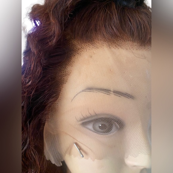 Reddish brown lace front wig - Picture 3 of 6